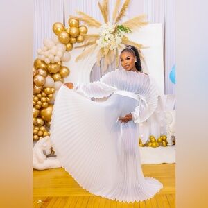 ✨ Organza Pleated Maternity Dress – Perfect for Photoshoots & Baby Shower ✨